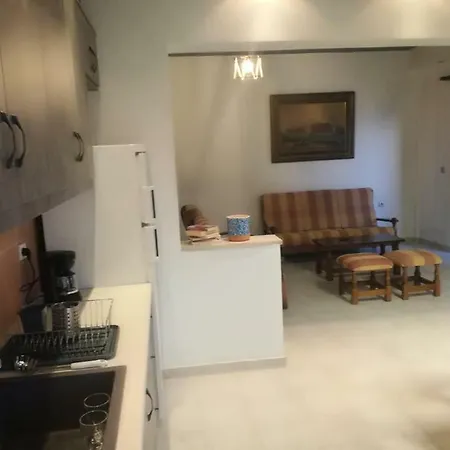 Διαμέρισμα Pnoi